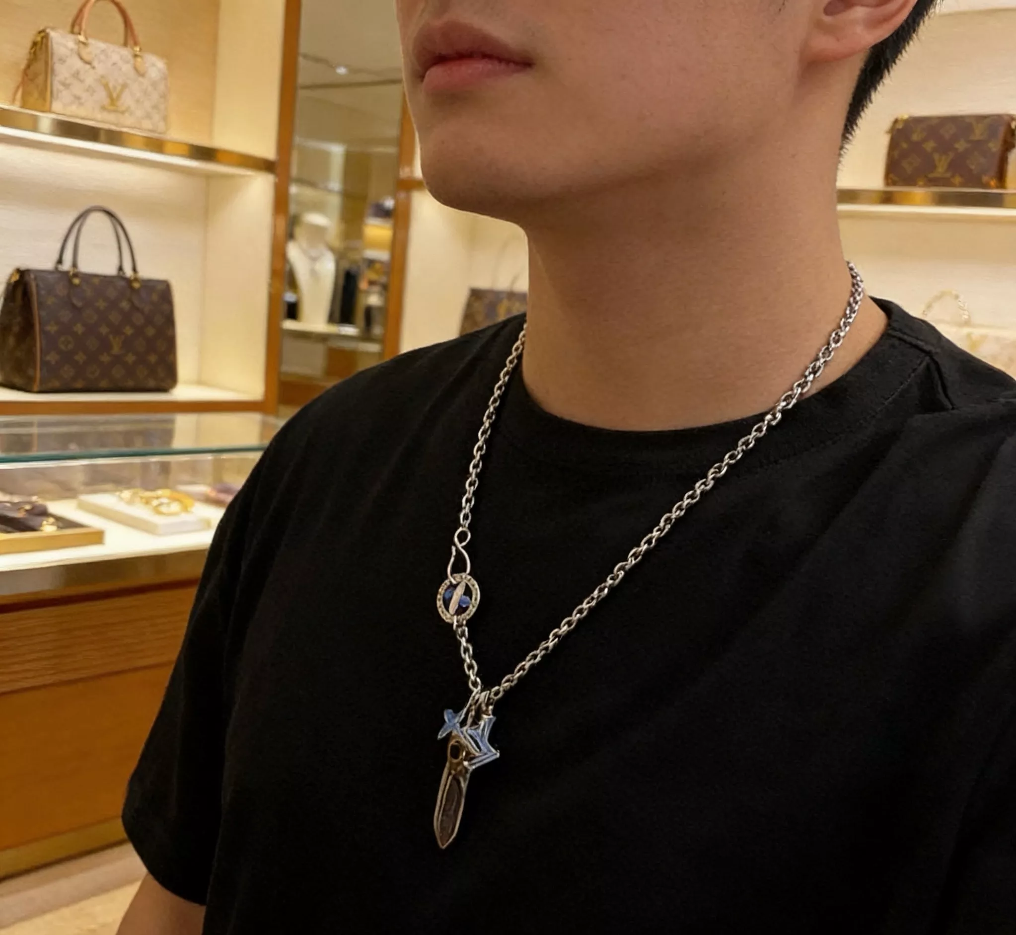 루이비통 빈티지 무드 체인 목걸이 상세 이미지 5