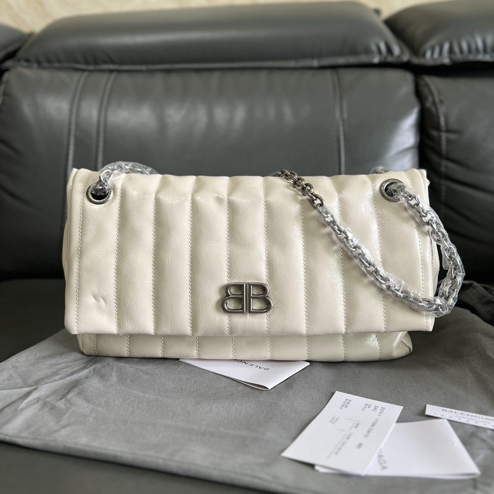 발렌시아가 BB 로고 체인 플랩 숄더백