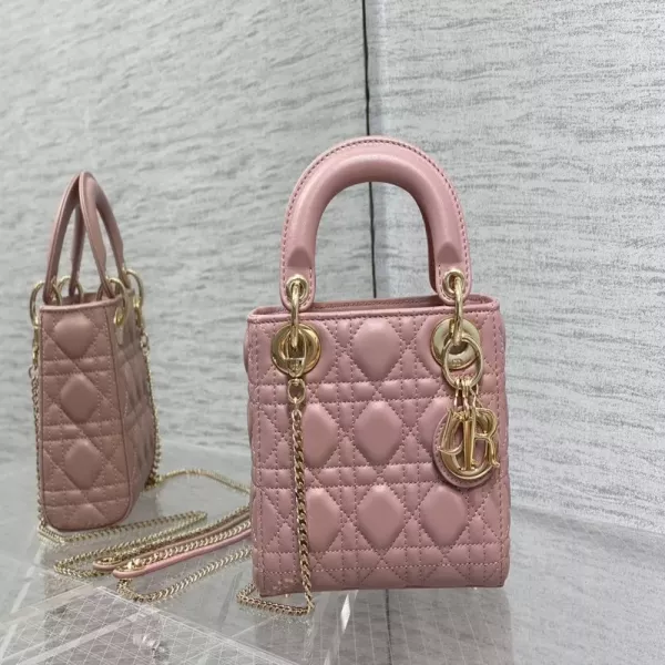 디올 레이디 스타일 퀼팅 체인백