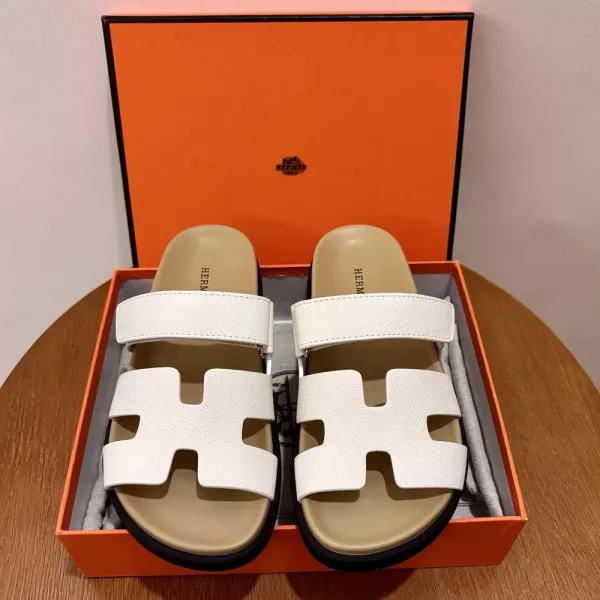 에르메스 오리지널 가죽 스트랩 샌들