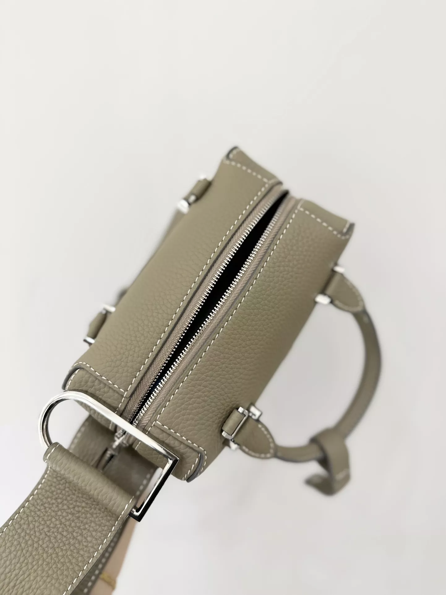 body_e9018bc8a277dc29.webp