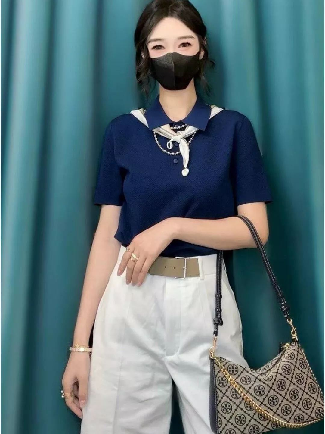 토리버치 페리 패턴 숄더 호보백 상세 이미지 40