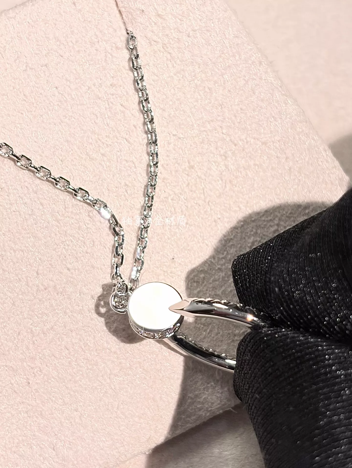 까르띠에 못 모티브 풀 다이아 체인 목걸이 상세 이미지 8