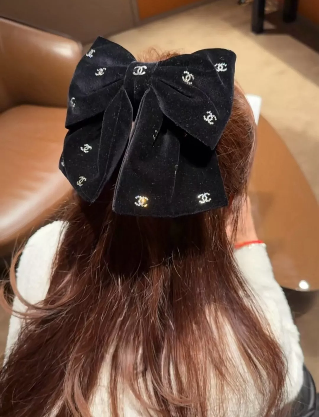 샤넬 벨벳 리본 헤어핀 상세 이미지 17