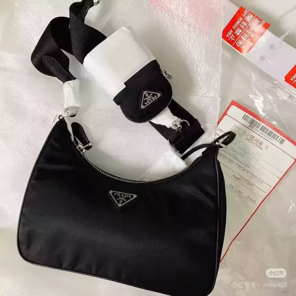 프라다 나일론 삼합일 숄더백