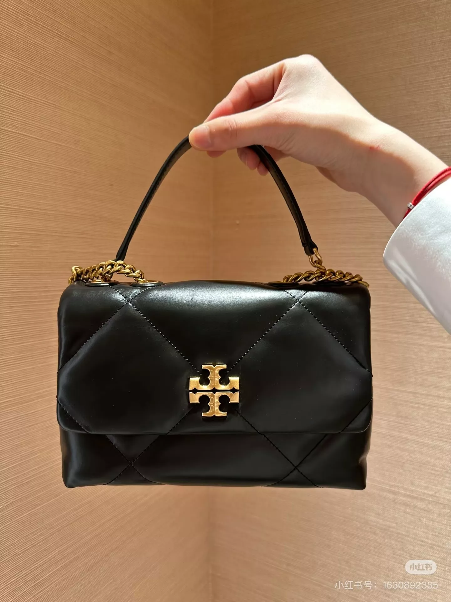 토리버치 키라 퀼팅 체인 숄더백 상세 이미지 51