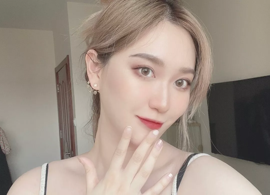 루이비통 플라워그램 시리즈 이어링 상세 이미지 18
