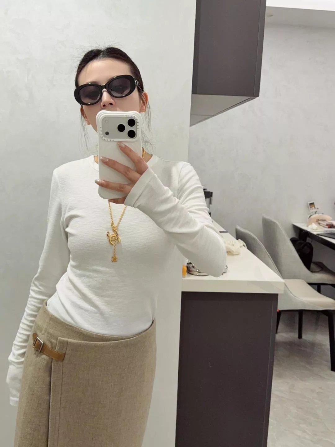 샤넬 빈티지 무드의 더블 C 목걸이 상세 이미지 16