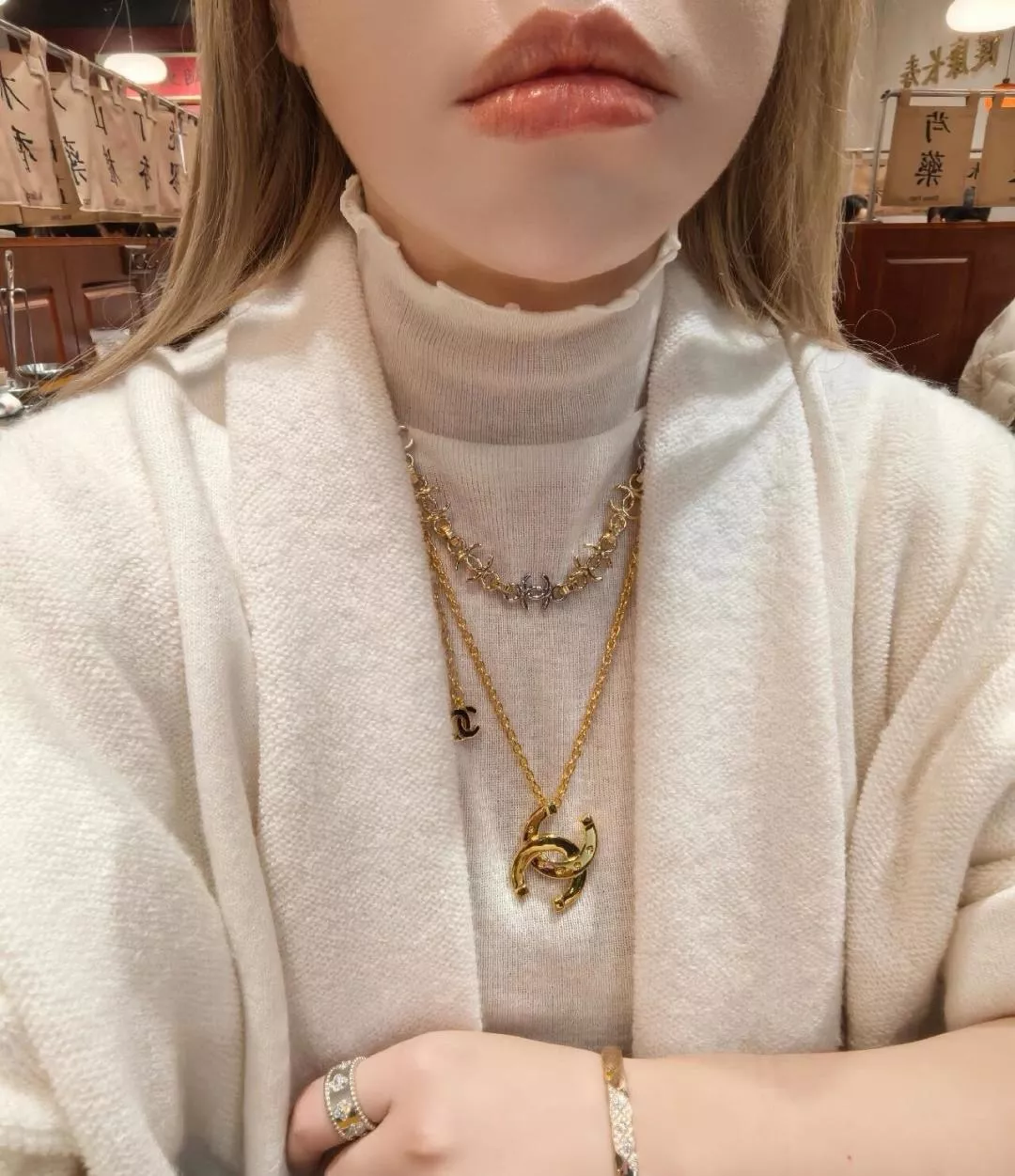 샤넬 빈티지 무드의 더블 C 목걸이 상세 이미지 21