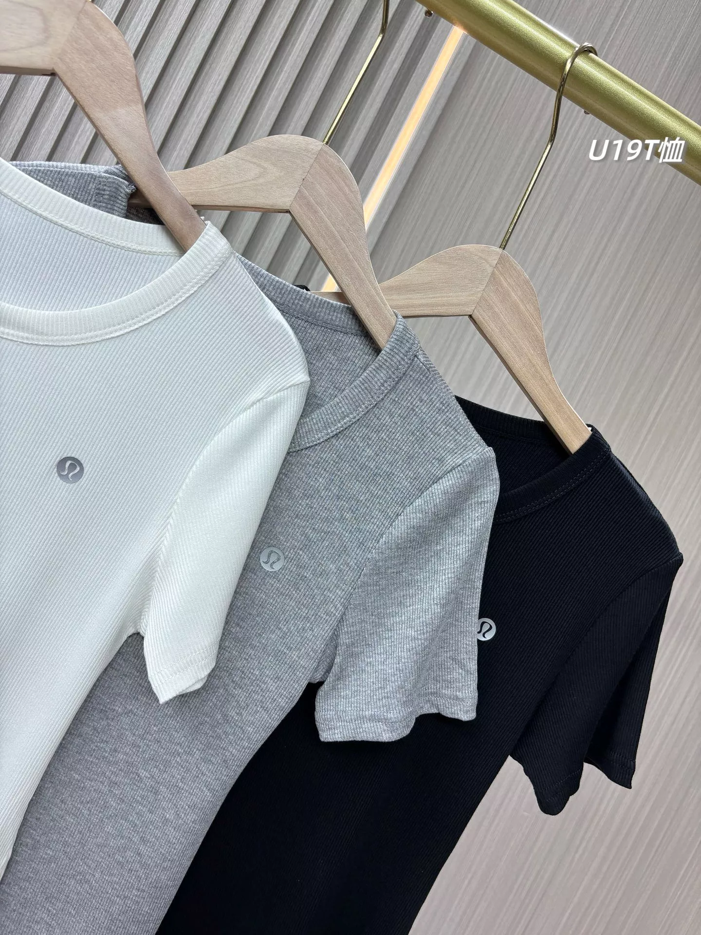 룰루레몬 U넥 골지 반소매 티셔츠 세트 상세 이미지 6