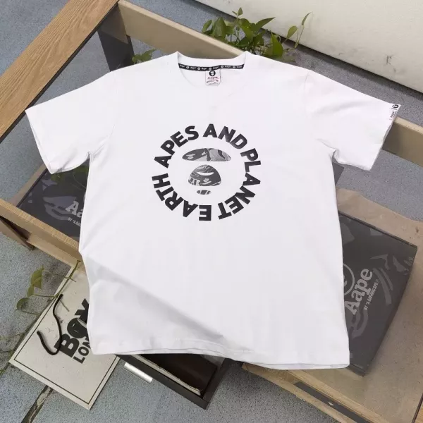 에이프 카모 플래시 로고 프린트 반소매 티셔츠
