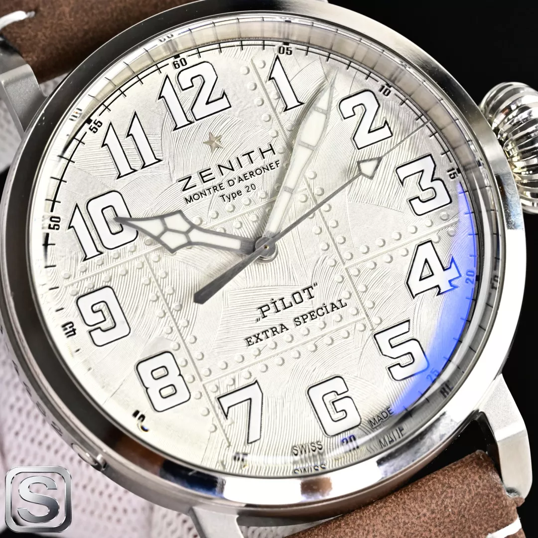 제니스 파일럿 스타일 기계식 손목시계 상세 이미지 4