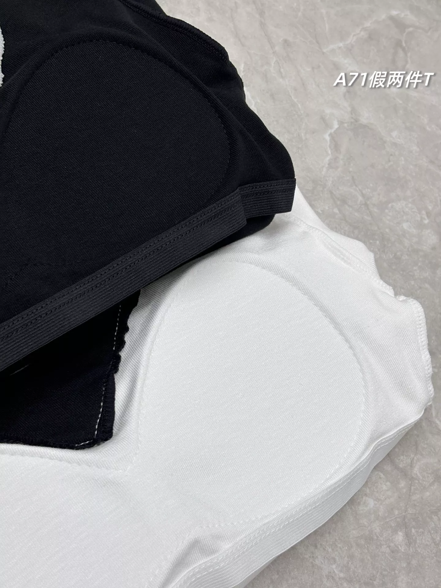 룰루레몬 브라패드 내장 브이넥 페이크 레이어드 반소매 티셔츠 상세 이미지 17