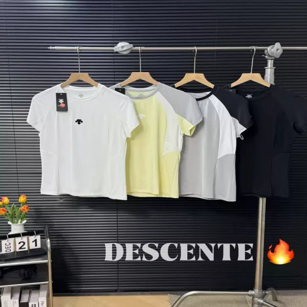 데상트 여성용 기능성 배색 반소매 티셔츠