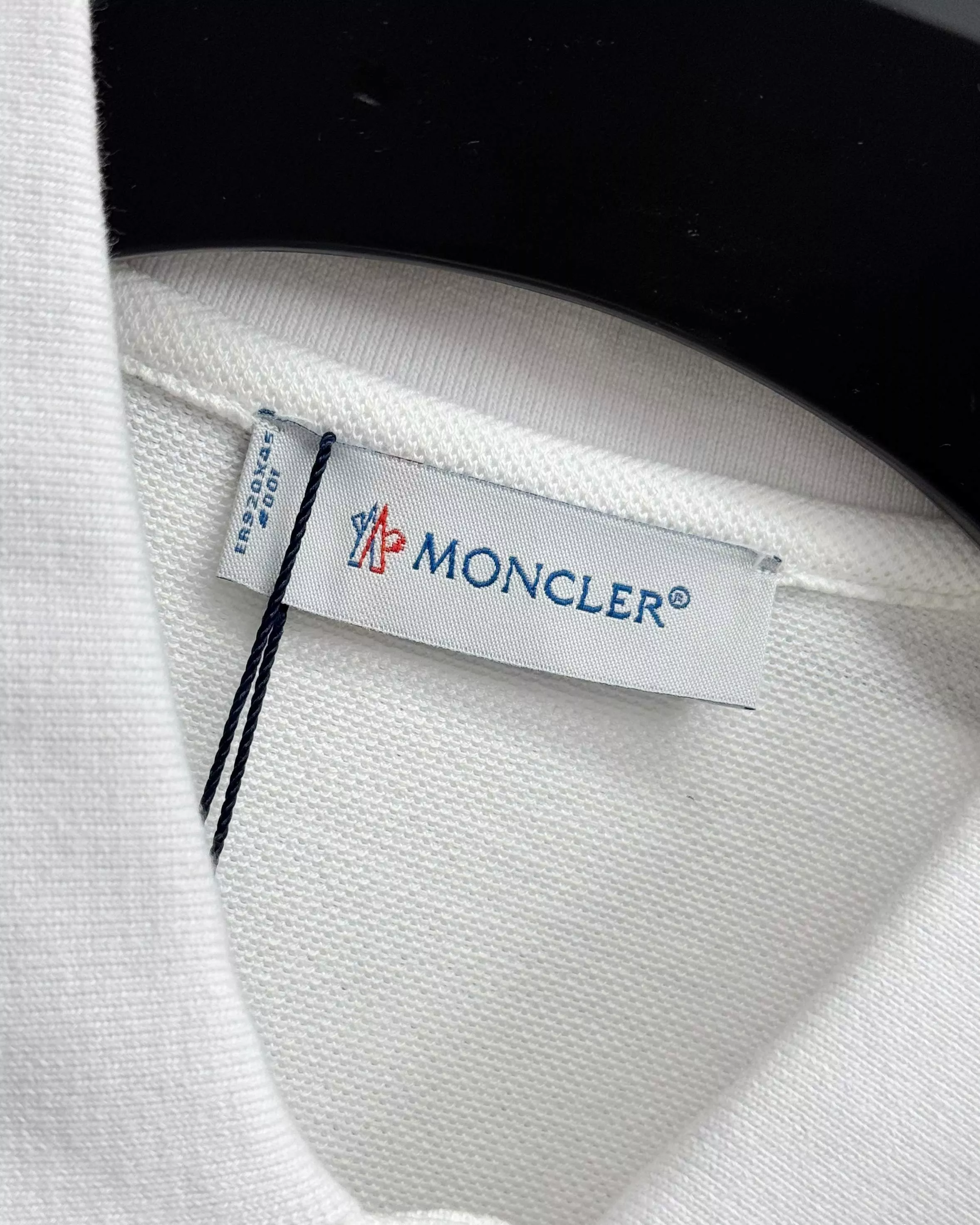 몽클레어 자수 로고 반소매 폴로 티셔츠 상세 이미지 6