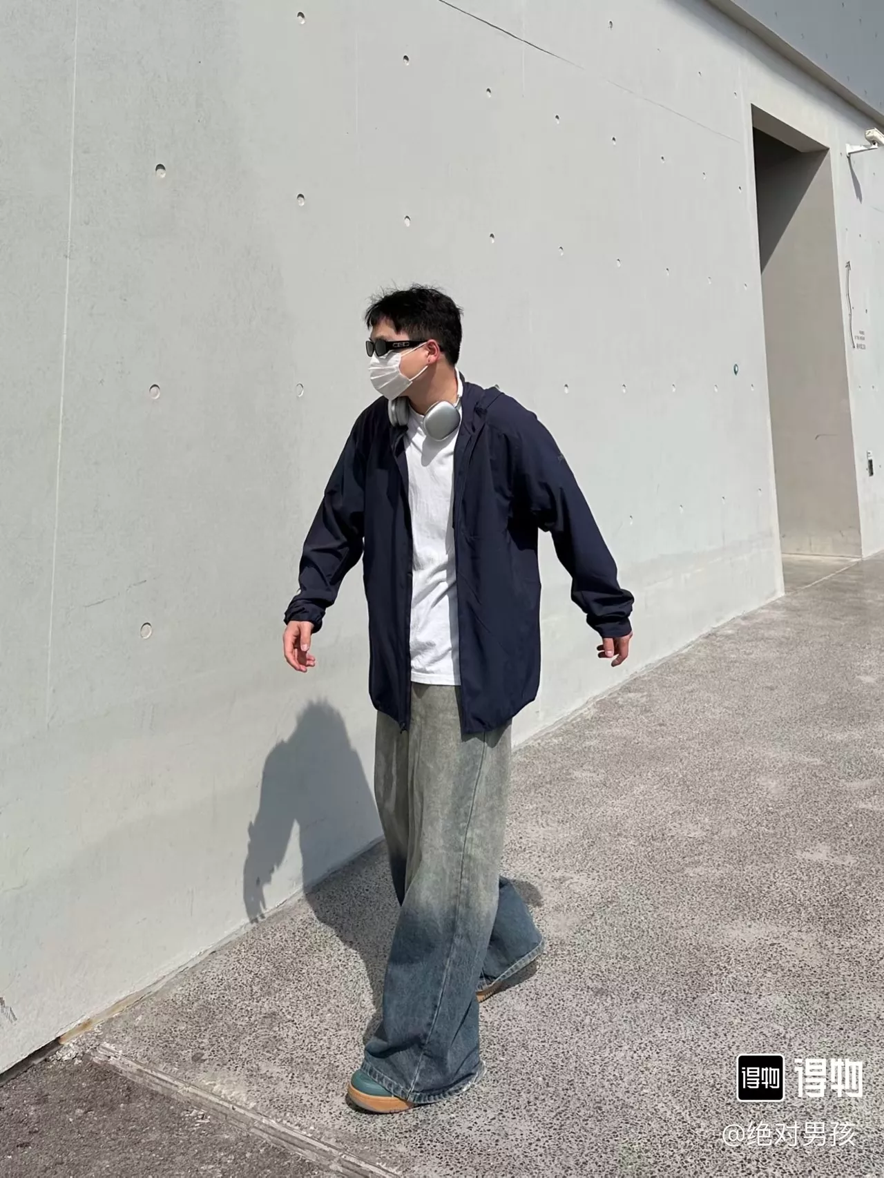 아크테릭스 남녀공용 후드형 경량 집업 재킷 상세 이미지 38