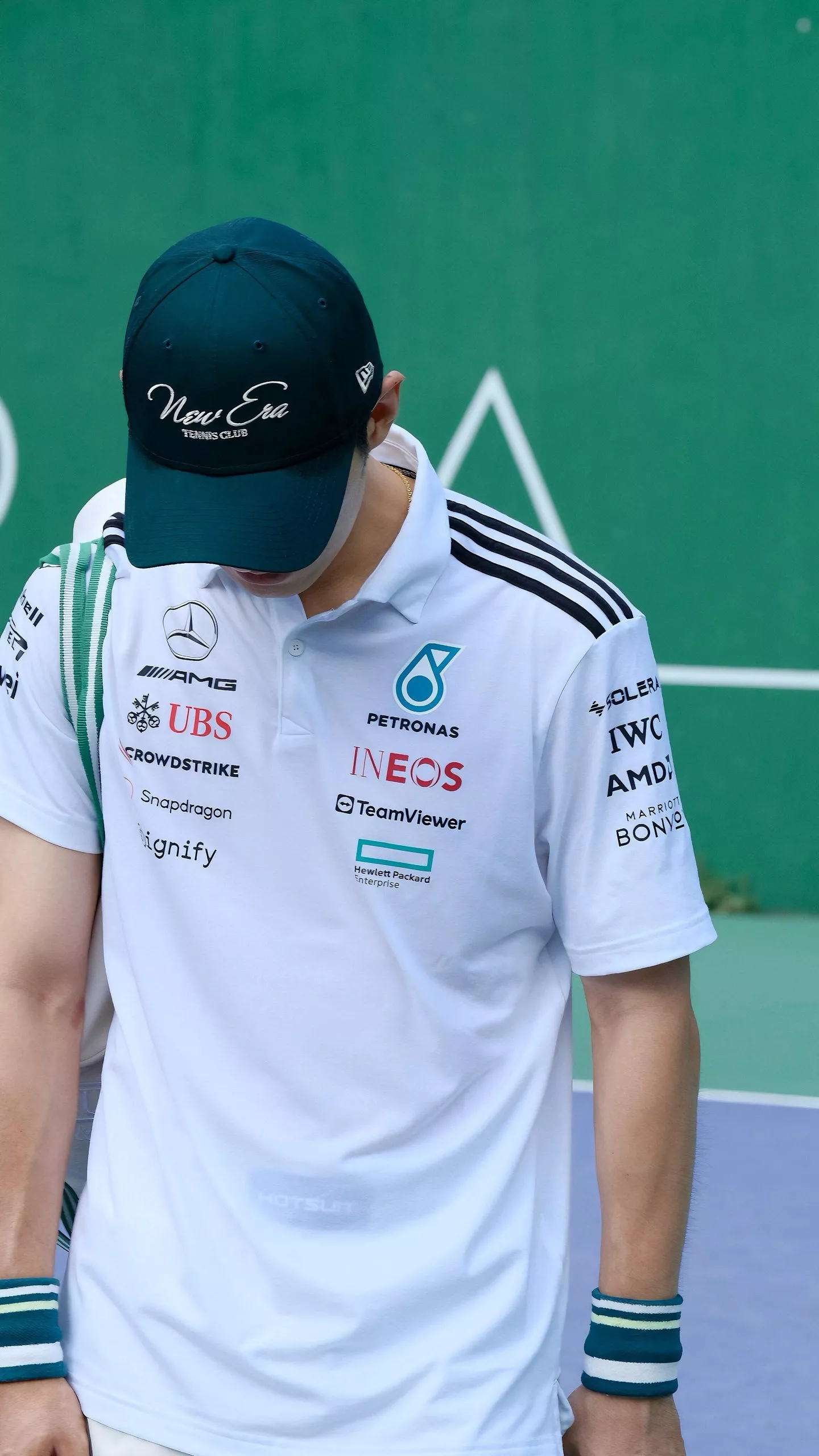 아디다스 메르세데스 AMG 페트로나스 F1 팀 폴로 셔츠 상세 이미지 33