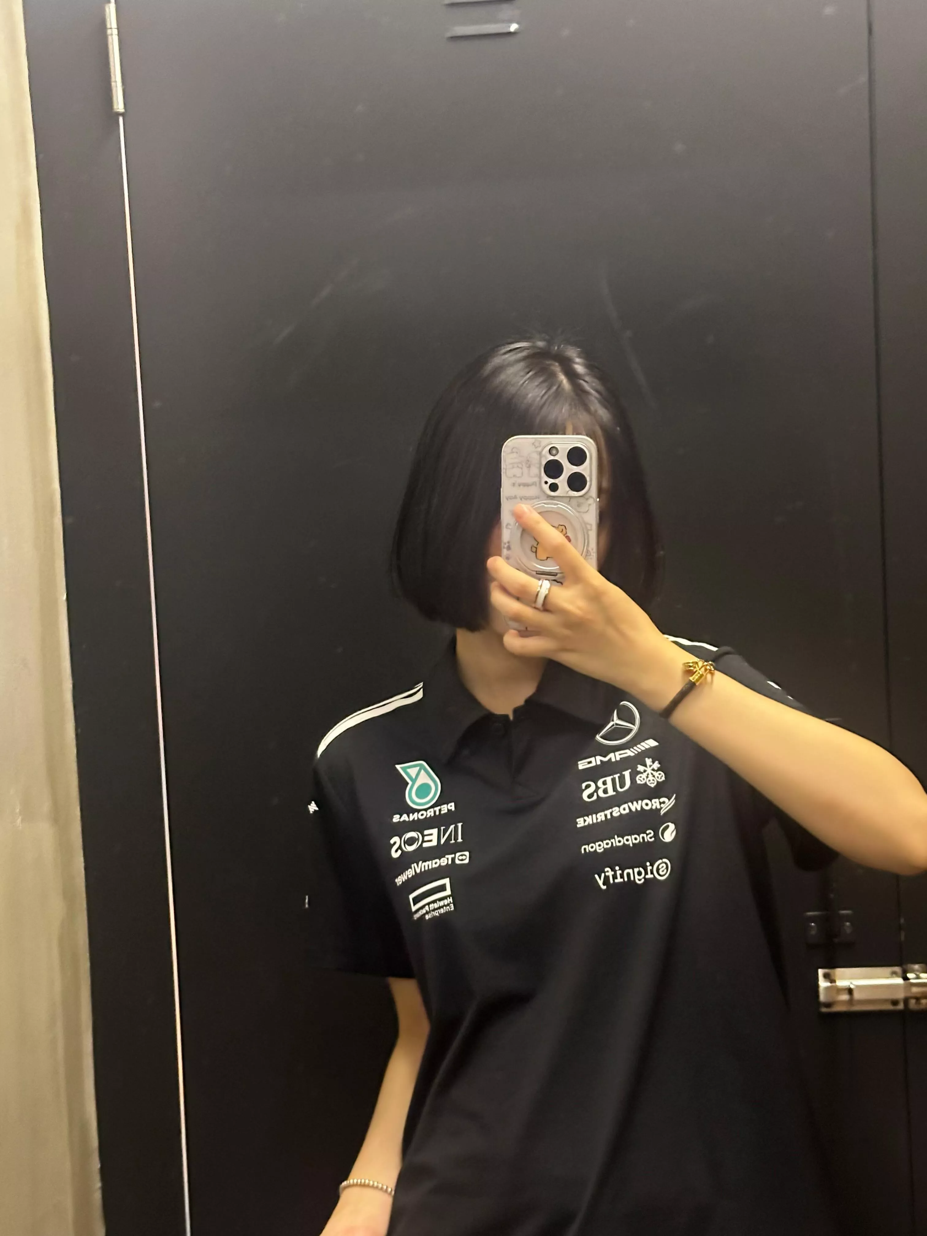 아디다스 메르세데스 AMG 페트로나스 F1 팀 폴로 셔츠 상세 이미지 29