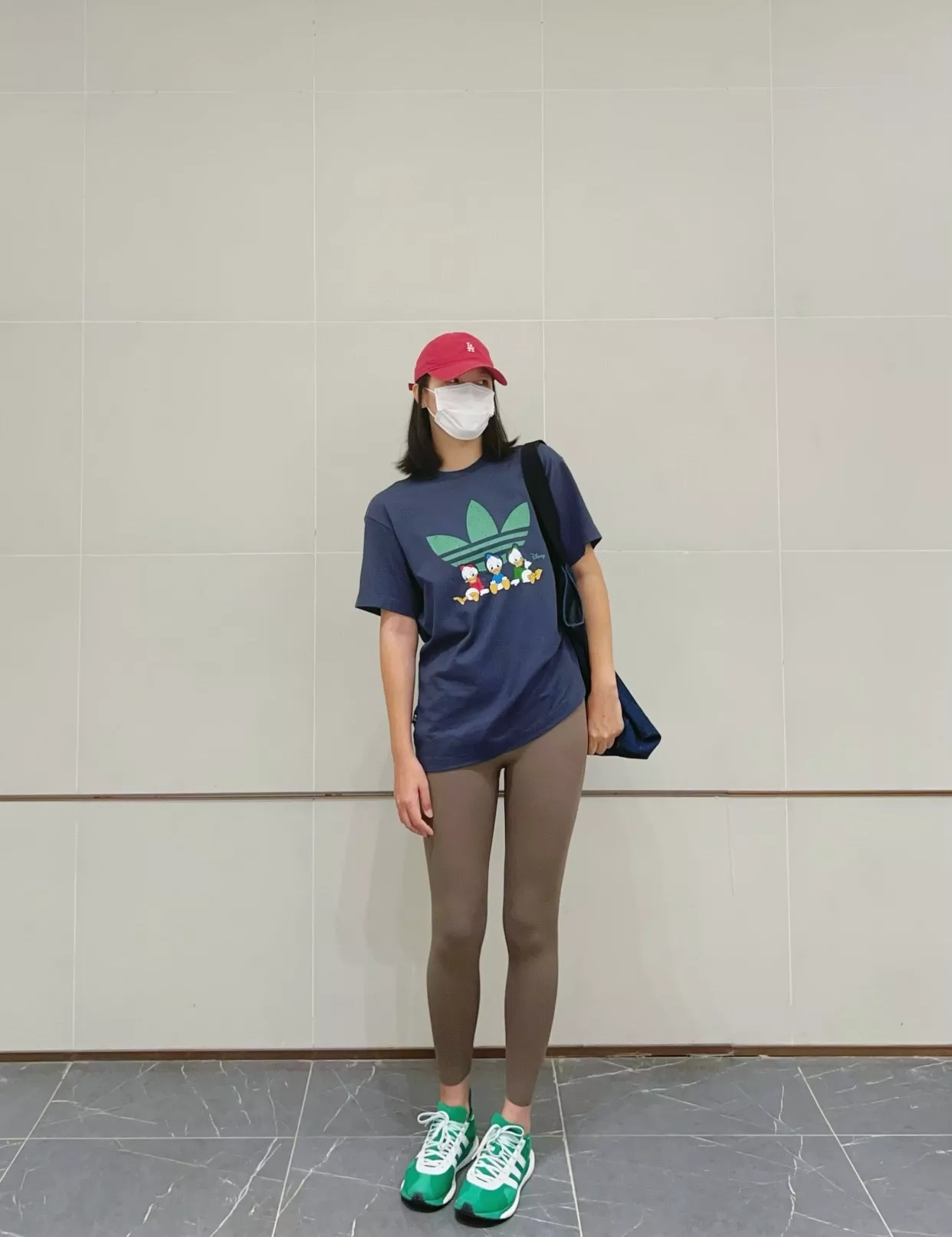 아디다스 디즈니 도널드덕 콜라보 반소매 티셔츠 상세 이미지 22