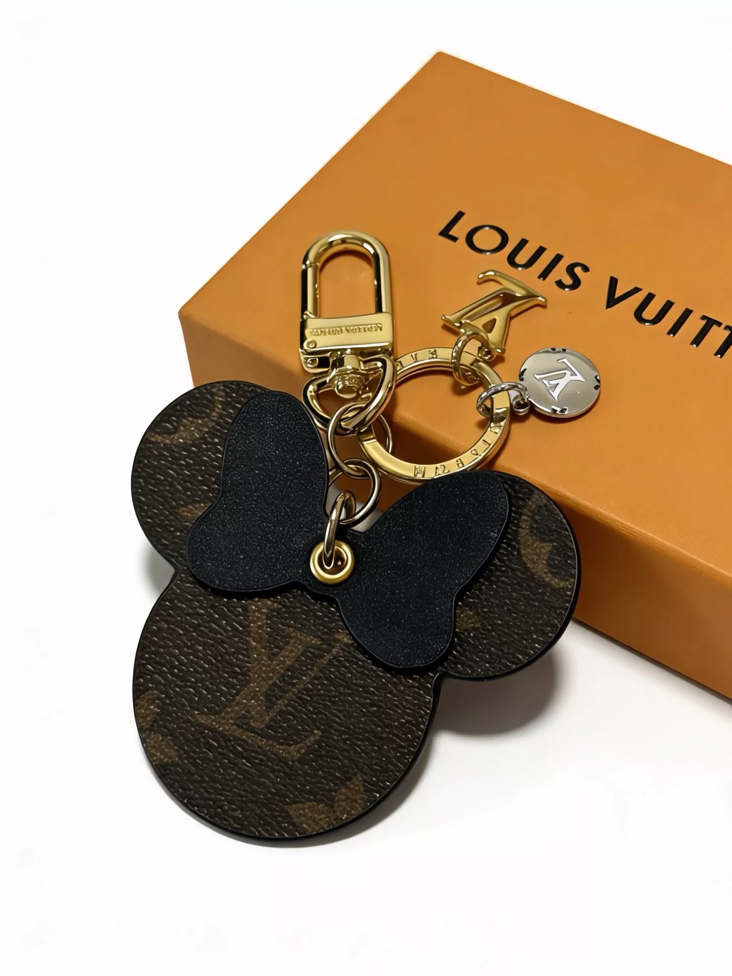 루이비통 가방에 포인트 주기 좋은 키링 상세 이미지 3