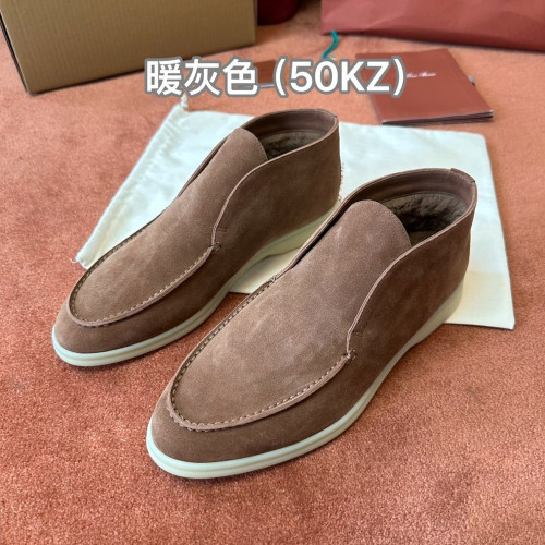 로로피아나 화이트 베이스 오픈 워크 로퍼