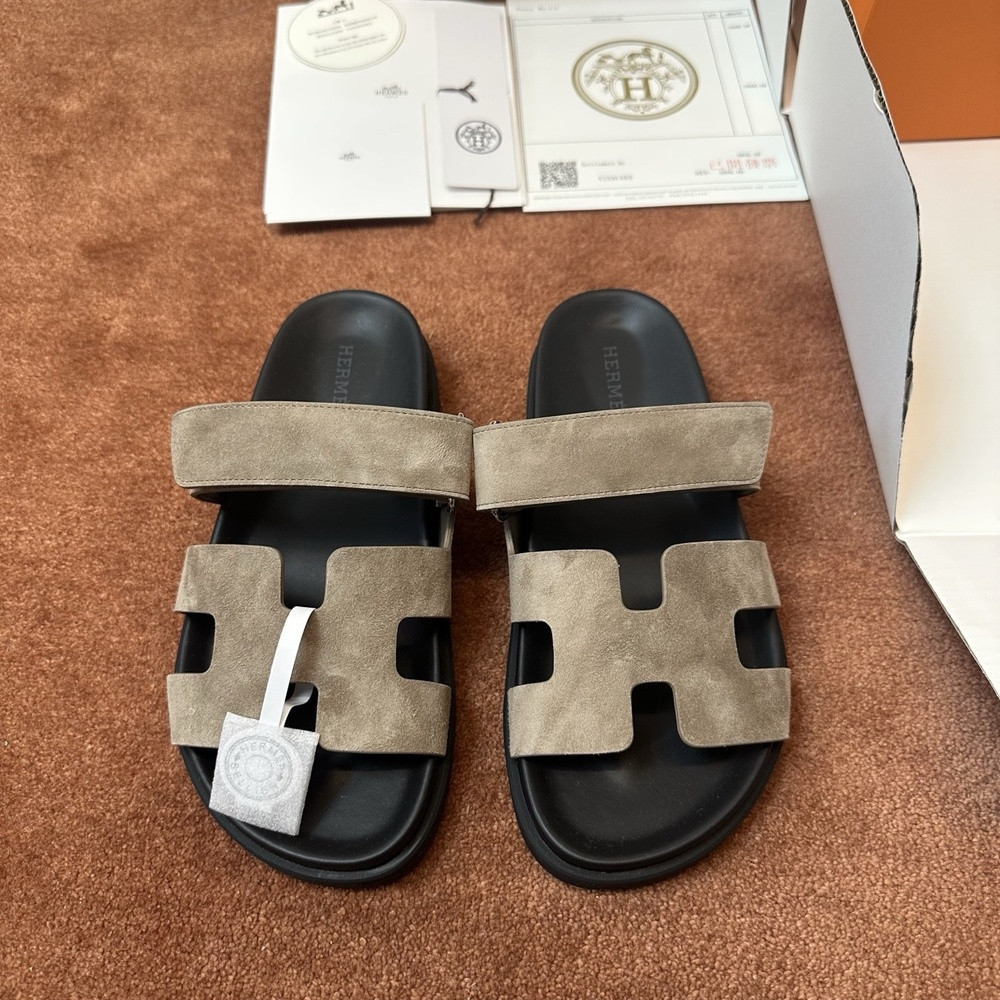 에르메스 스웨이드 스트랩 샌들 슬리퍼