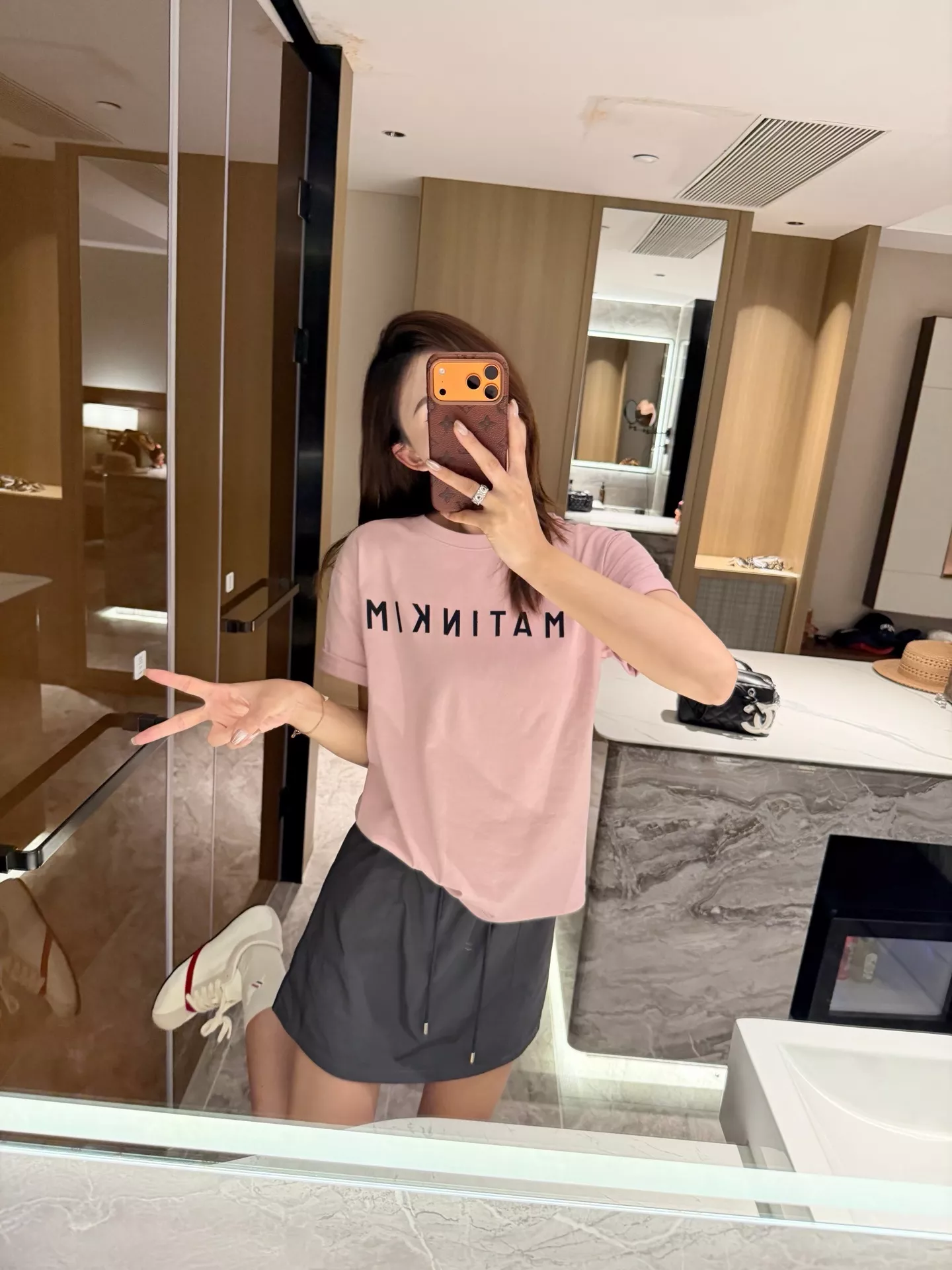 마뗑킴 로고 패치 자수 반소매 티셔츠 상세 이미지 86