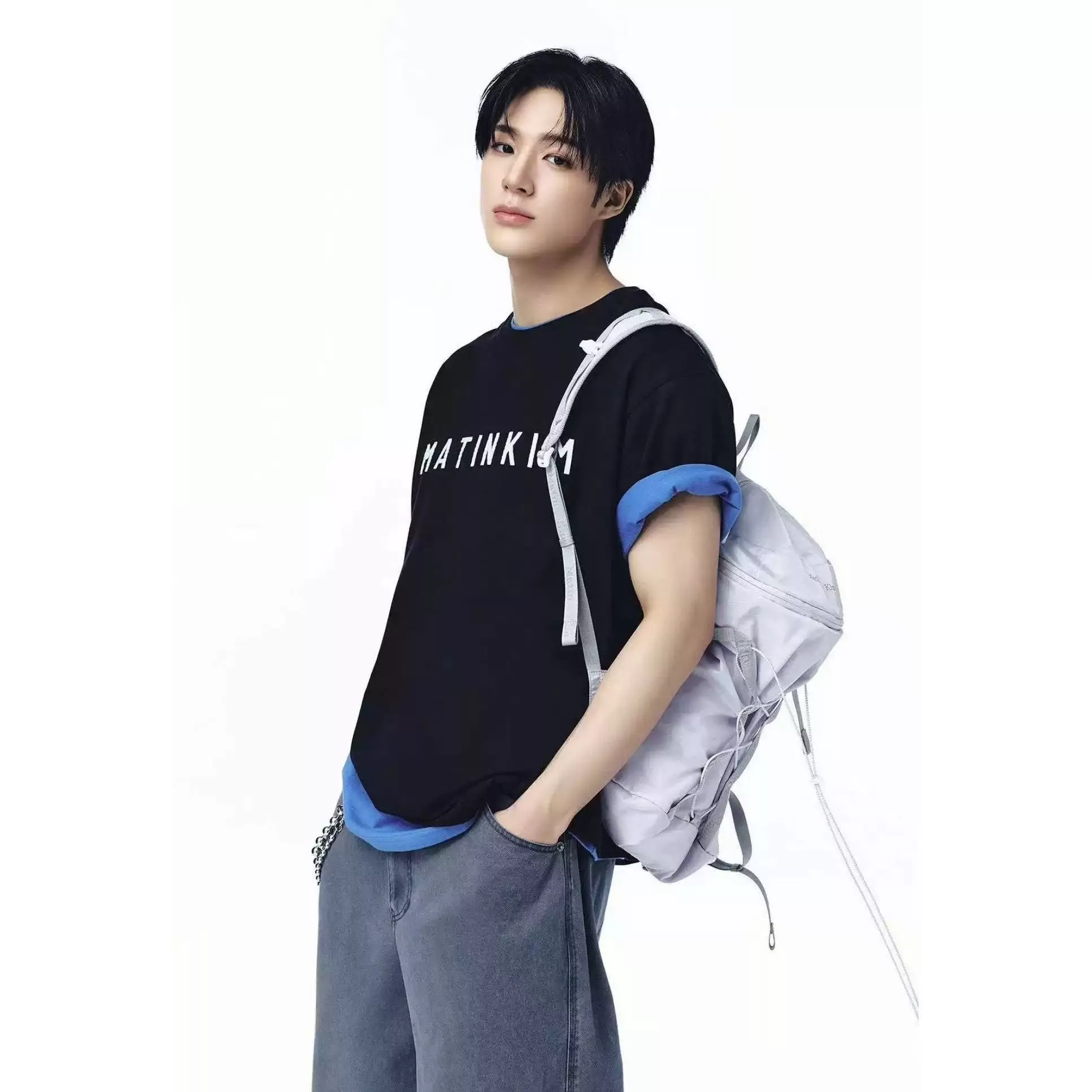 마뗑킴 로고 패치 자수 반소매 티셔츠 상세 이미지 4