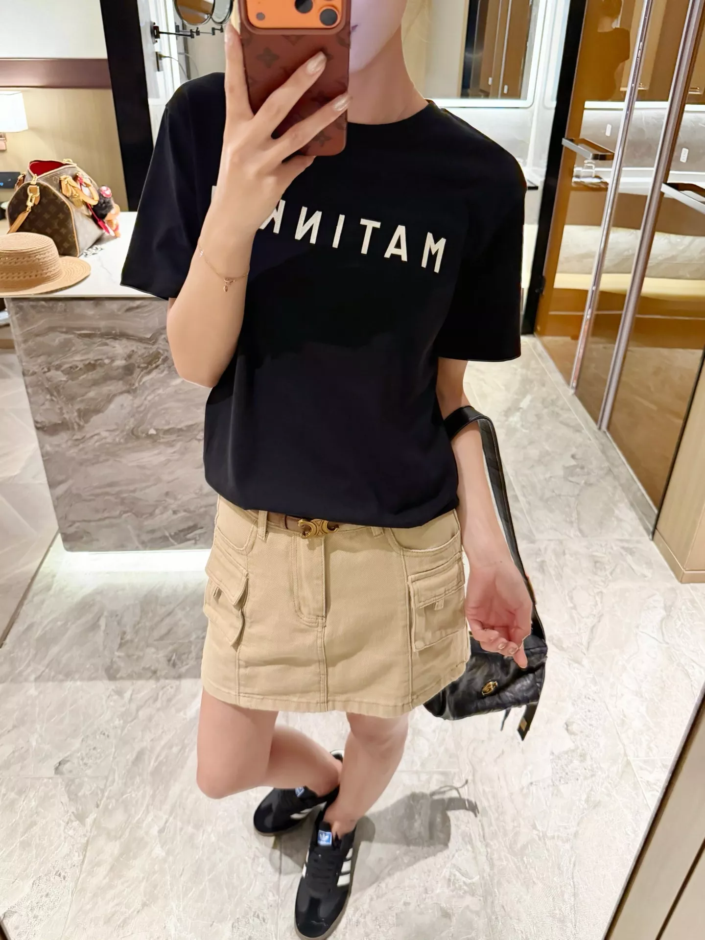 마뗑킴 로고 패치 자수 반소매 티셔츠 상세 이미지 63