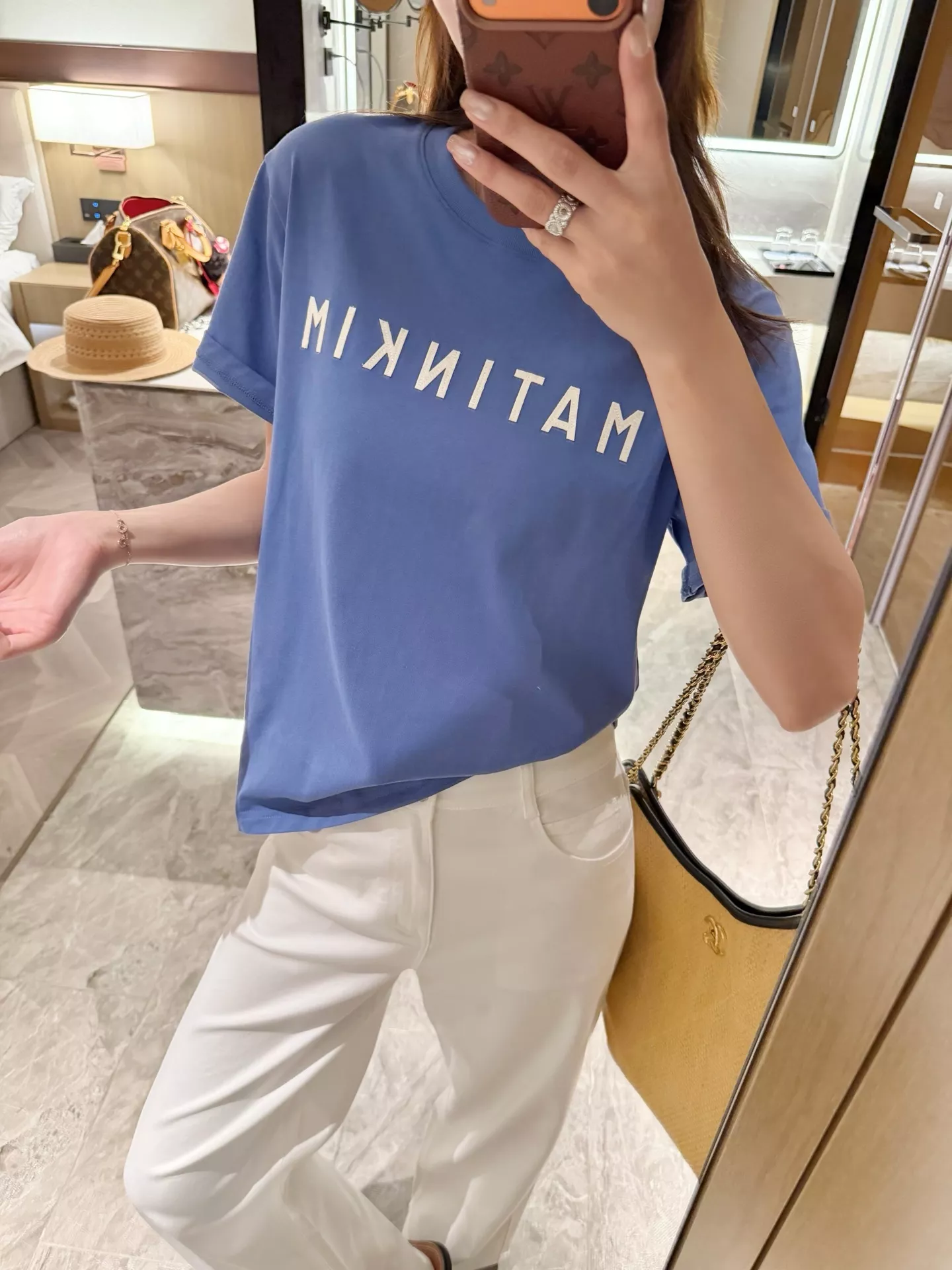 마뗑킴 로고 패치 자수 반소매 티셔츠 상세 이미지 55