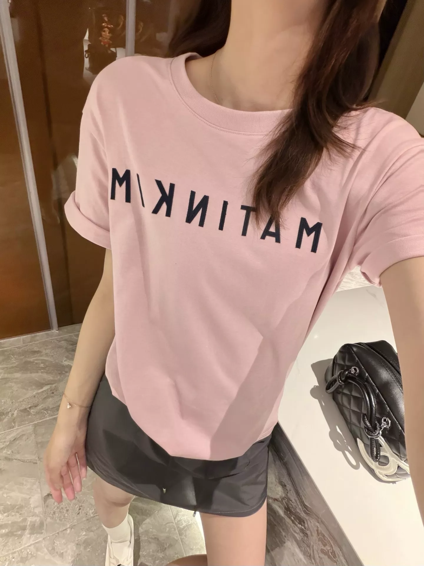 마뗑킴 로고 패치 자수 반소매 티셔츠 상세 이미지 88