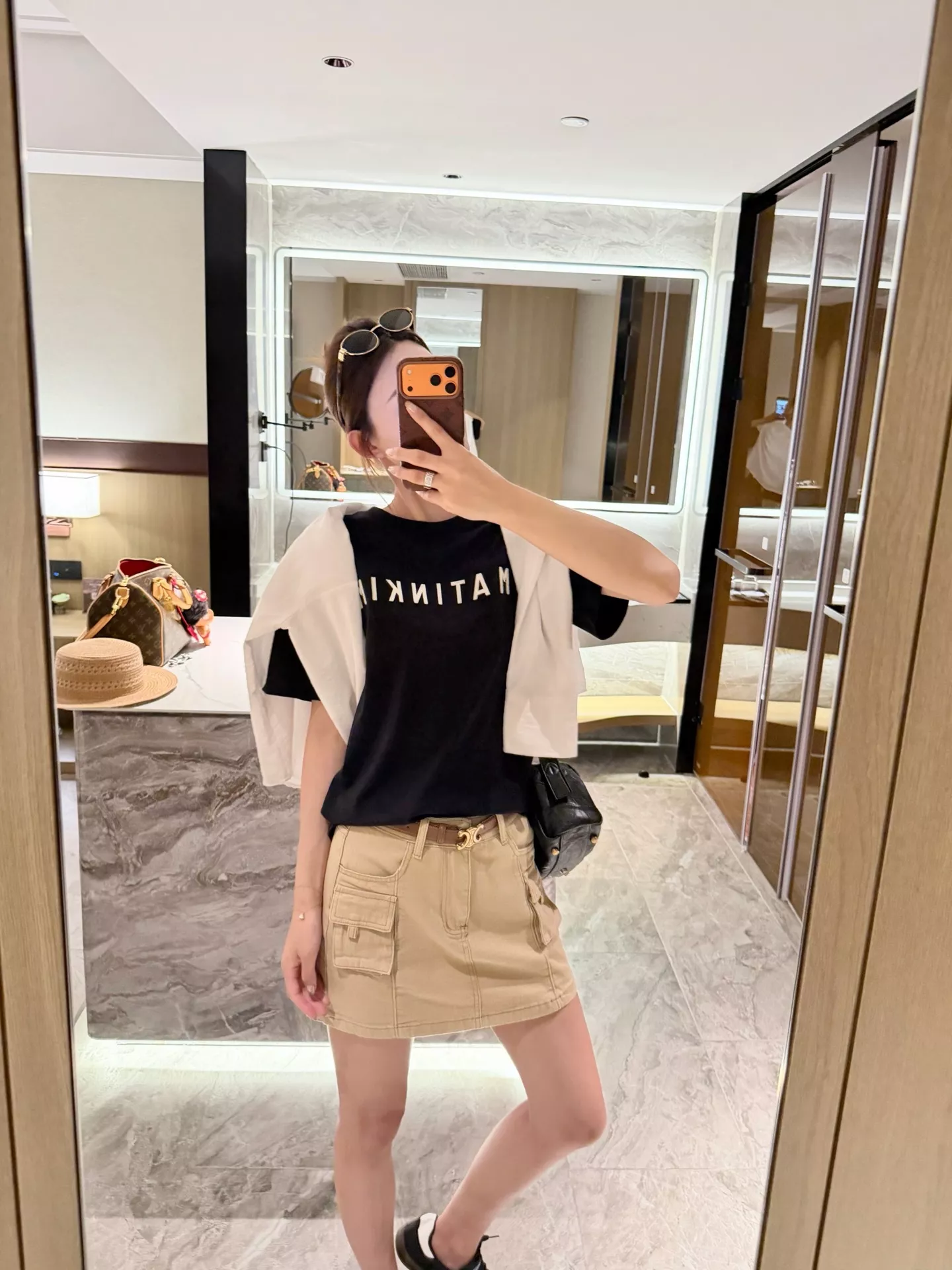 마뗑킴 로고 패치 자수 반소매 티셔츠 상세 이미지 67