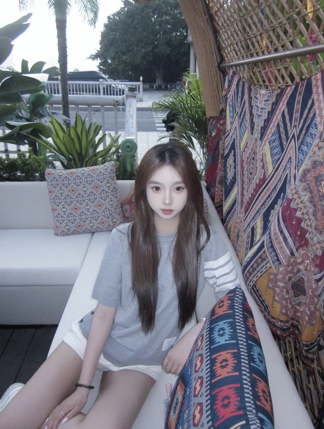 톰브라운 사선 완장 포인트 반소매 티셔츠 상세 이미지 11