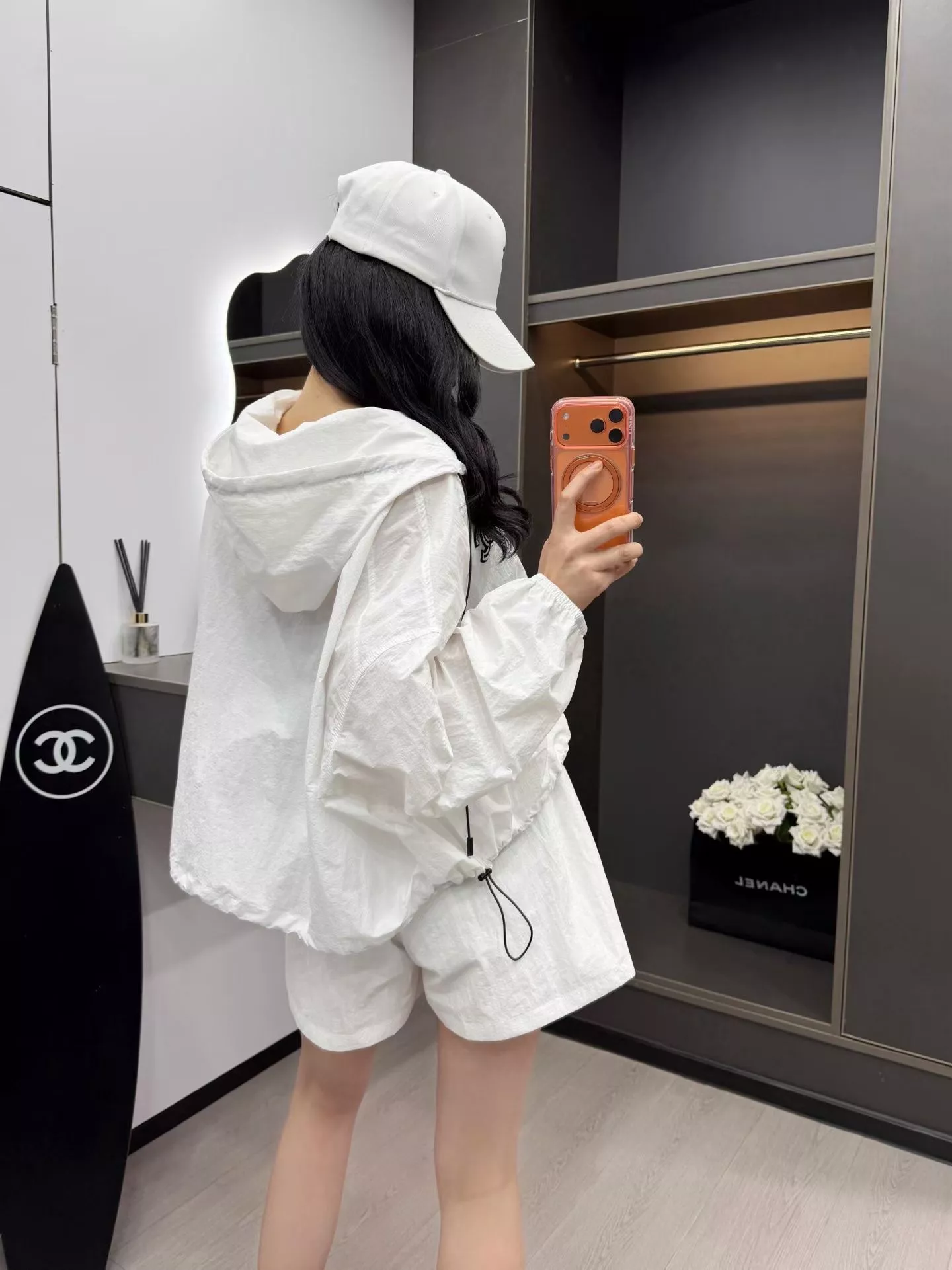 샤넬 자수 로고 후드 재킷과 반바지 세트 상세 이미지 29