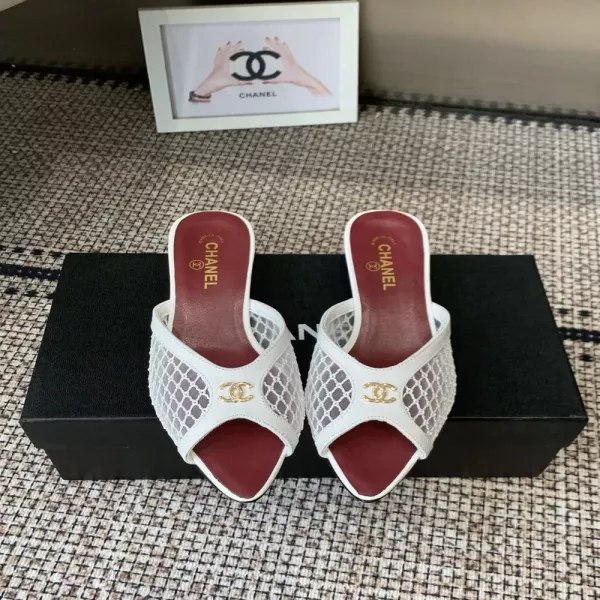 샤넬 메쉬 포인트 토 슬리퍼
