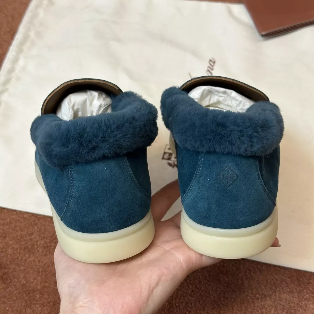 로로피아나 참 장식 모카신 로퍼 상세 이미지 9