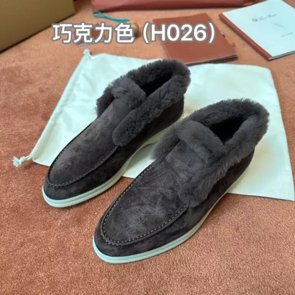 로로피아나 퍼 안감 슬립온 로우탑 슈즈