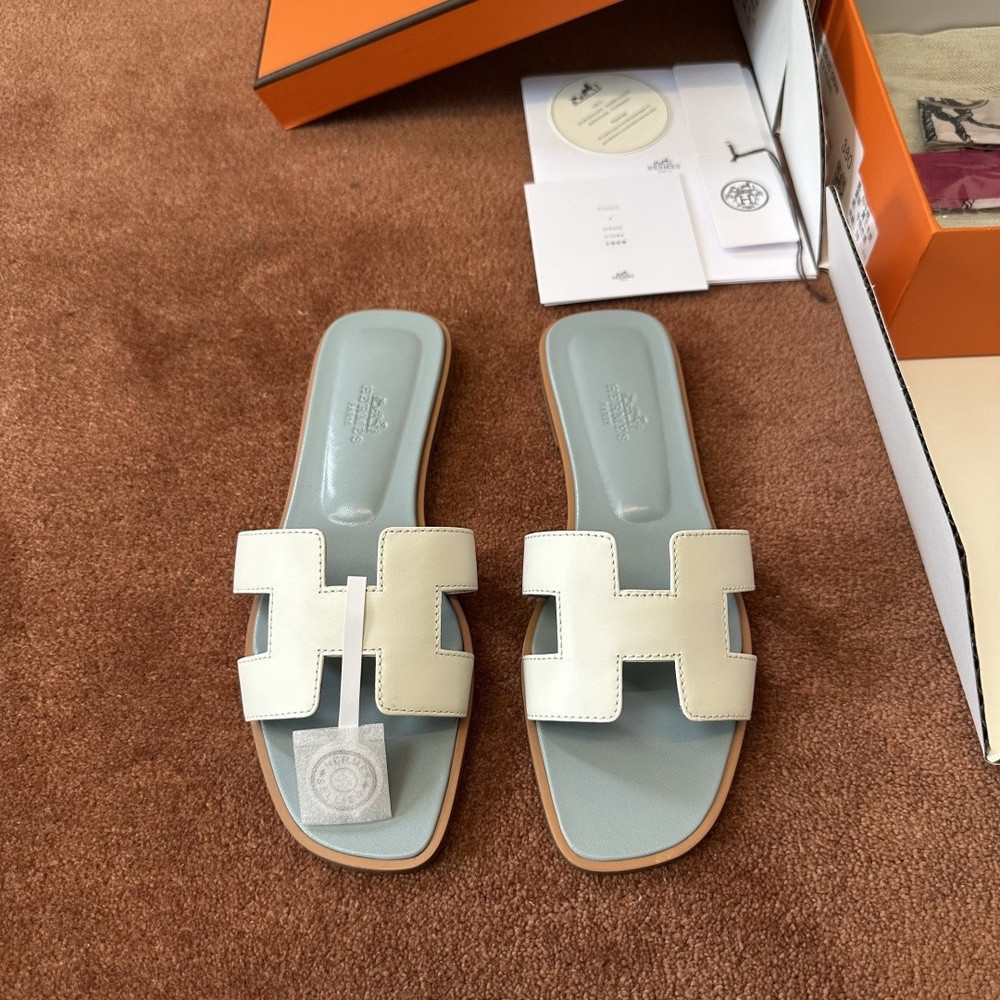 에르메스 오란 스타일 슬리퍼