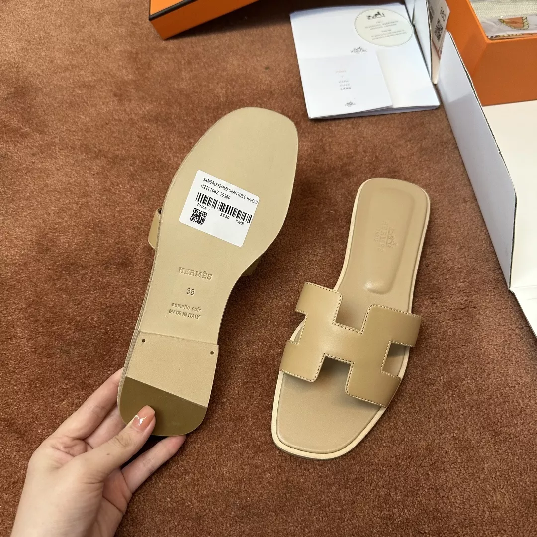 에르메스 오란 스타일 오픈토 슬리퍼 상세 이미지 7