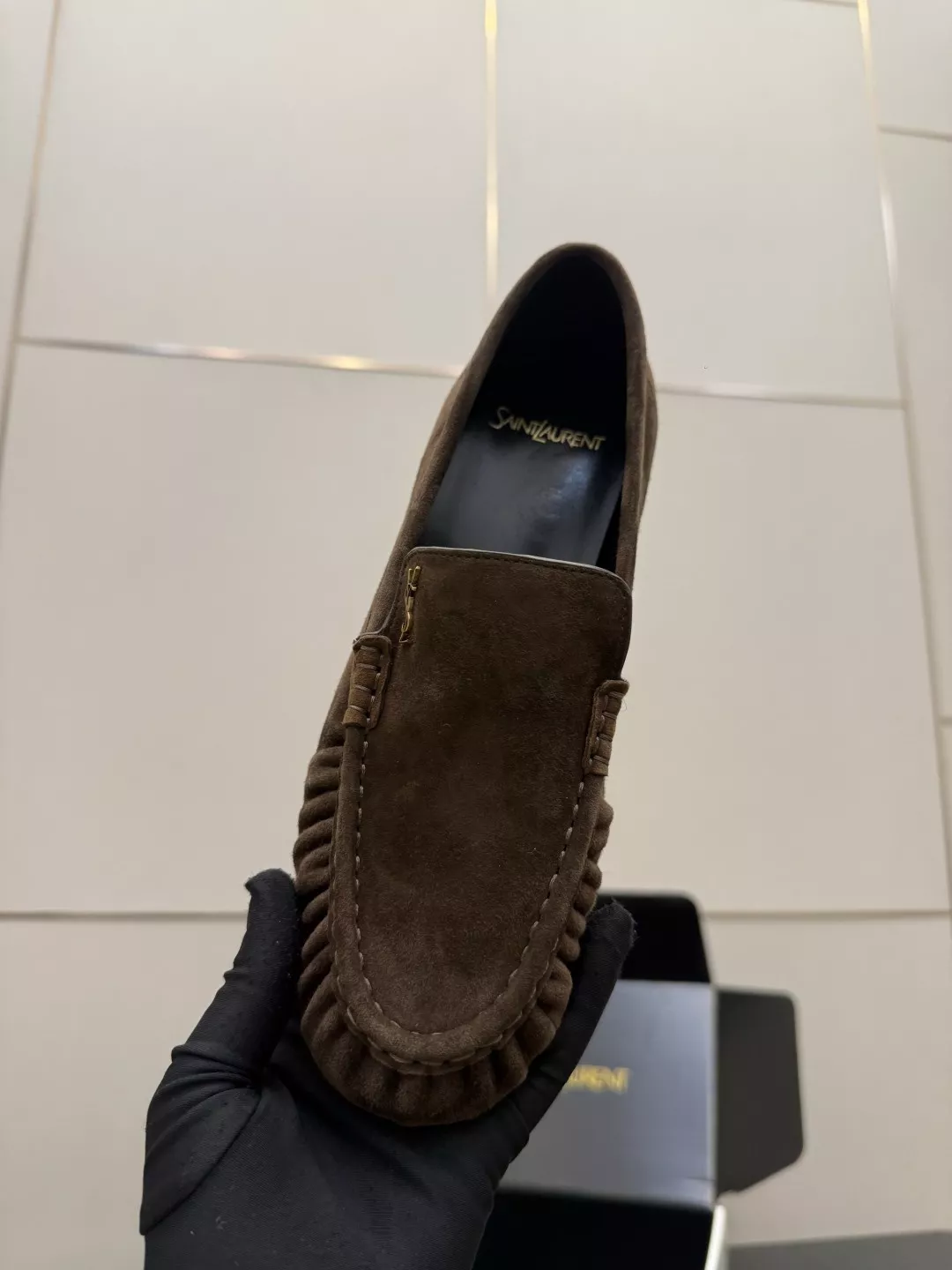 입생로랑 YSL 스몰 로고 로퍼 상세 이미지 9