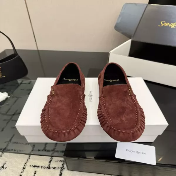 입생로랑 YSL 스몰 로고 로퍼