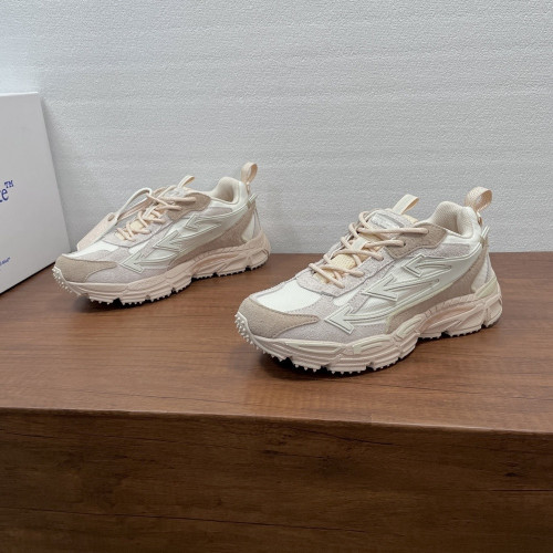 오프화이트 애로우 디테일 빈티지 러닝화
