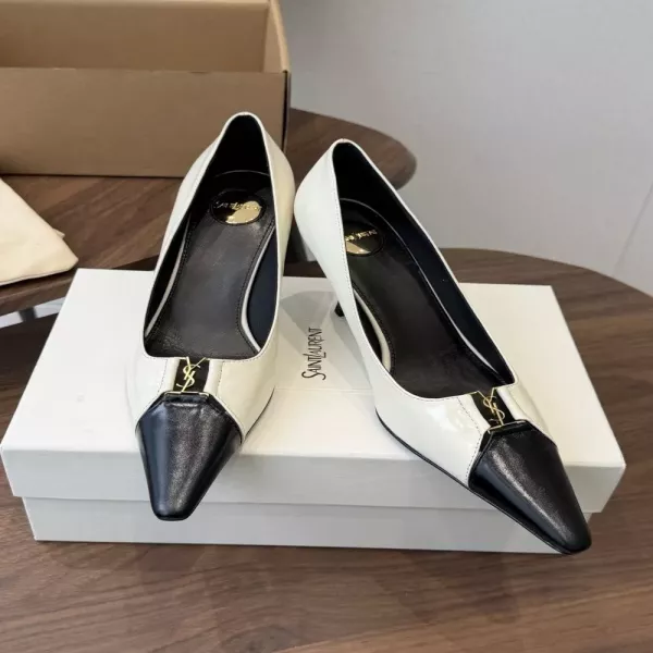 입생로랑 YSL 장식 포인트 펌프스