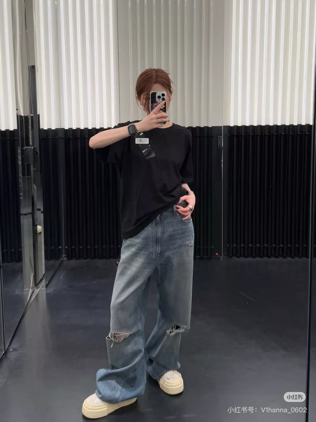 메종마르지엘라 블랙 코튼 반소매 티셔츠 상세 이미지 18