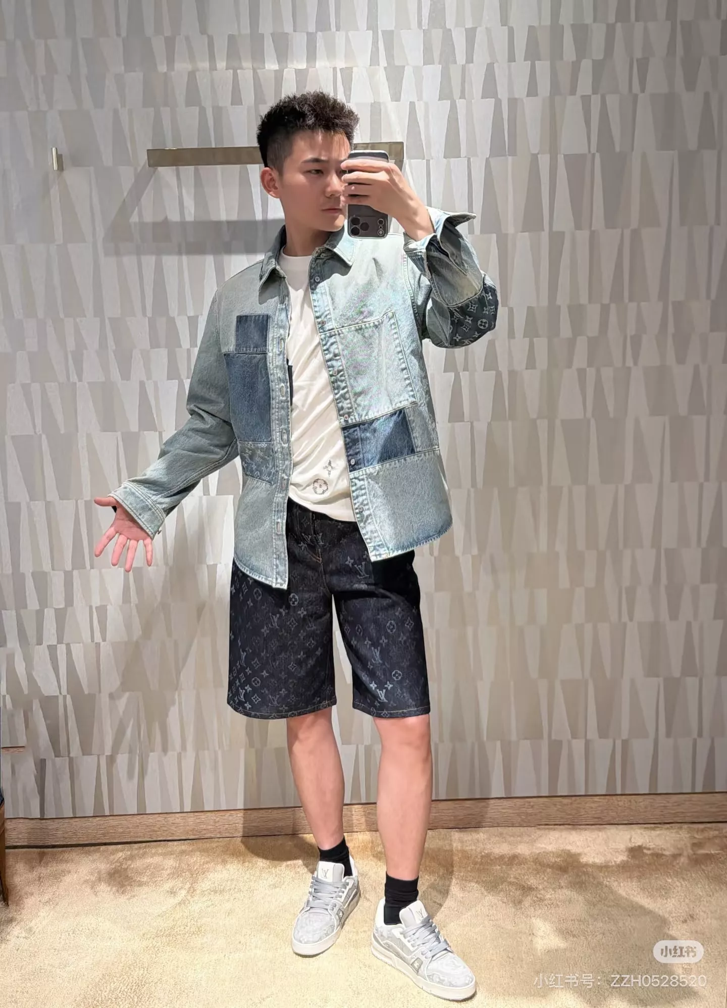루이비통 모노그램 카모 패턴 데님 반바지 상세 이미지 16