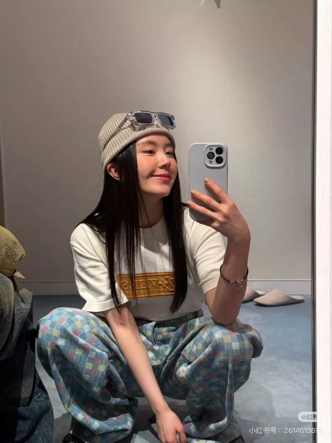 루이비통 엠보 압화 패치 장식 반소매 티셔츠 상세 이미지 18
