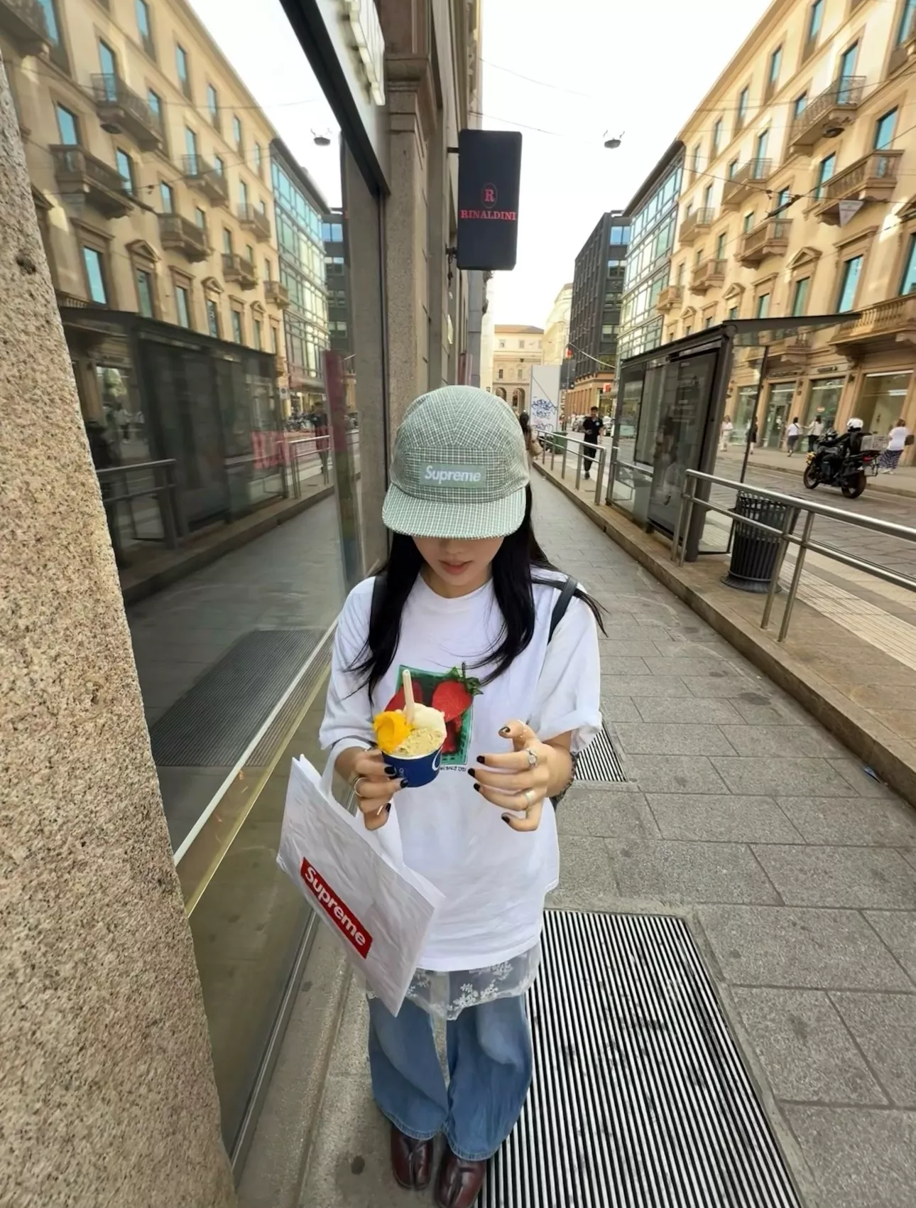 스투시 딸기 프린트 반소매 티셔츠 상세 이미지 19