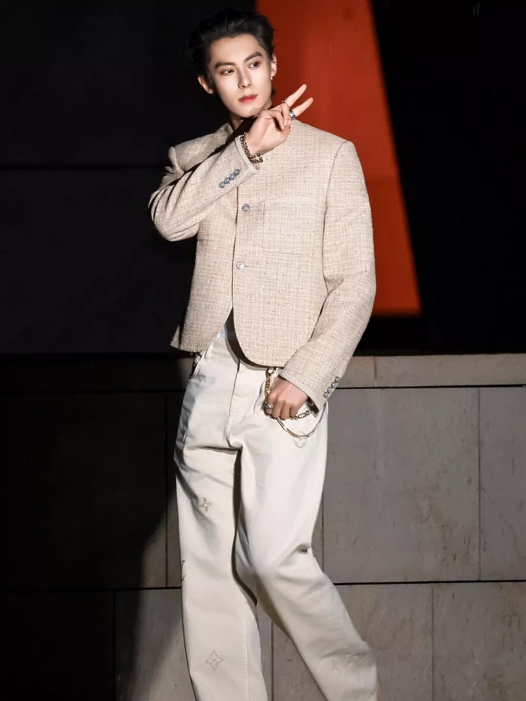 루이비통 모노그램 자수 포인트 데님 롱 팬츠 상세 이미지 12