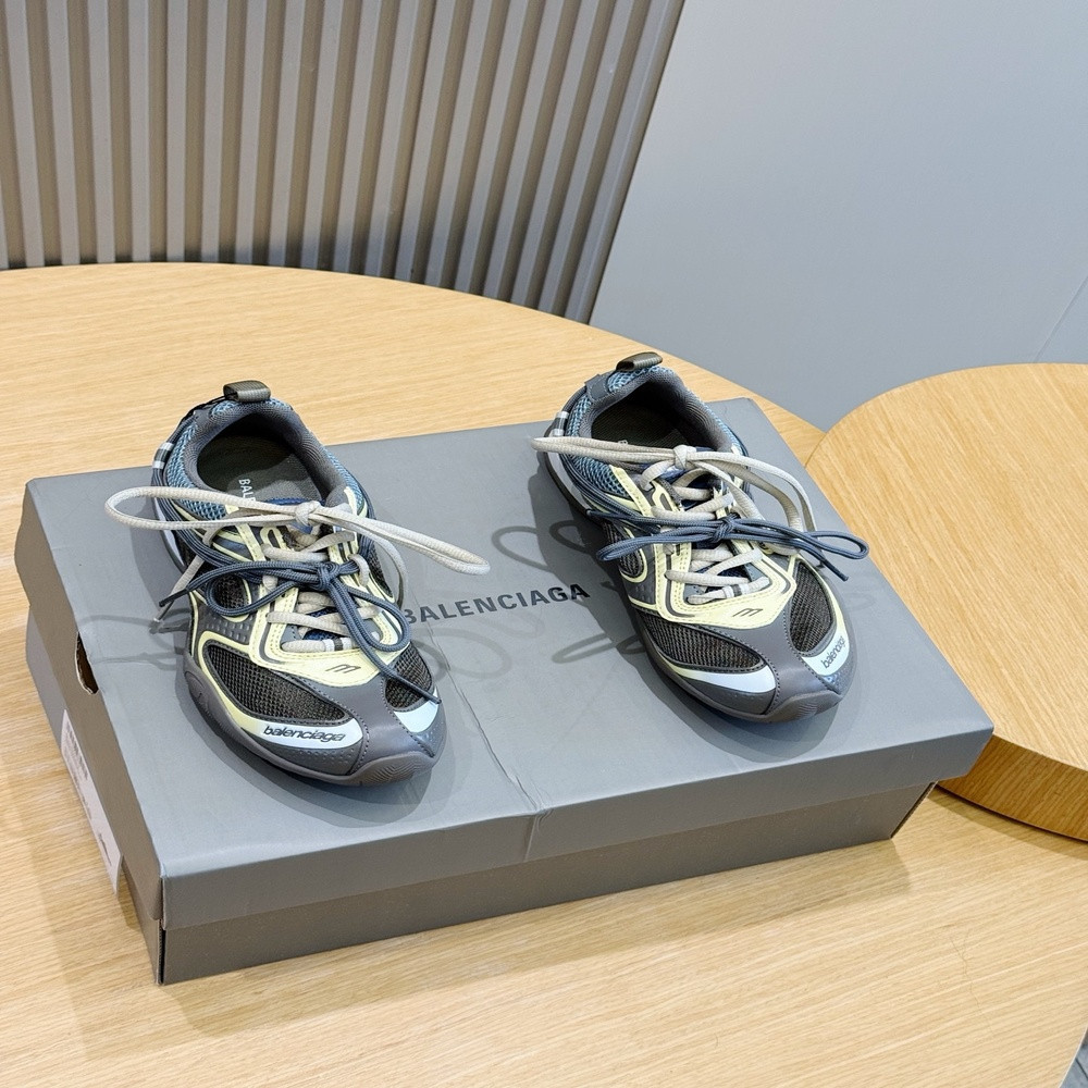 발렌시아가 서킷 커플 운동화