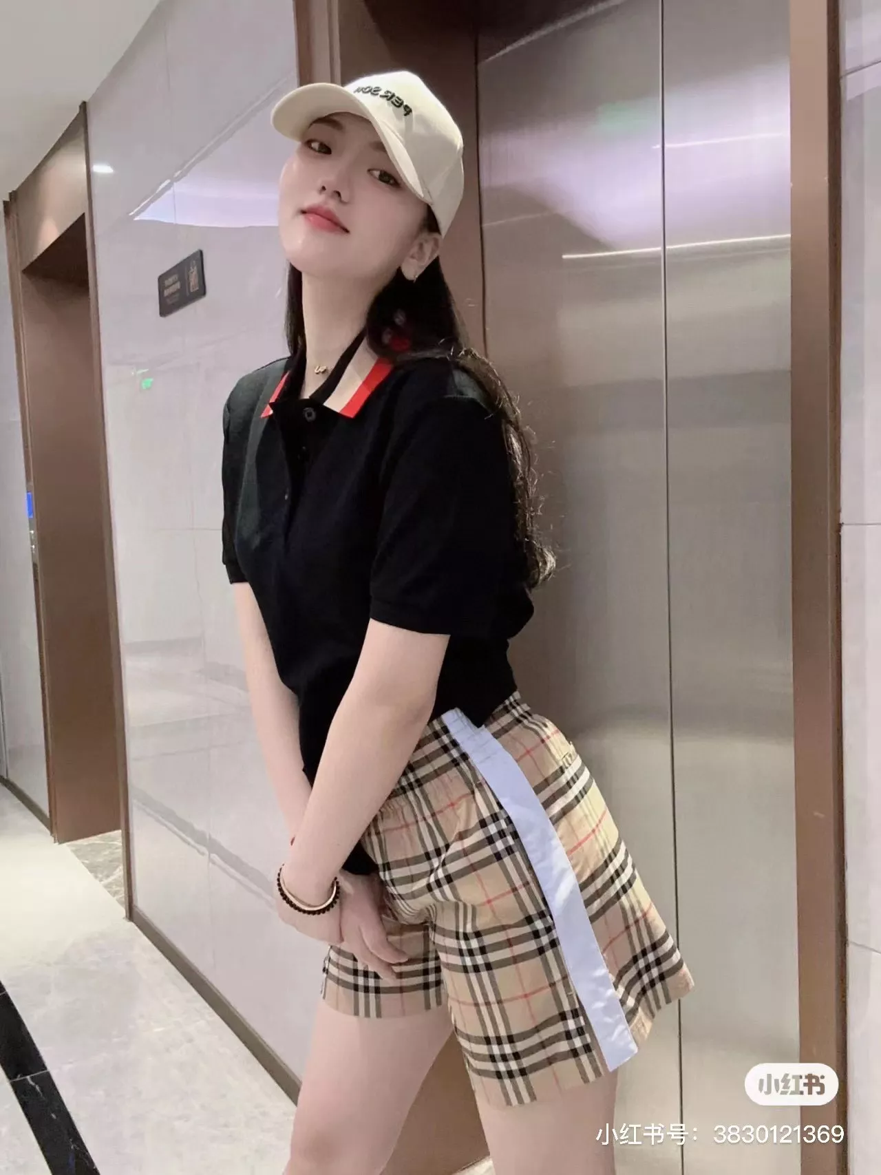 버버리 클래식 체크 밴딩 캐주얼 쇼트 팬츠 상세 이미지 46